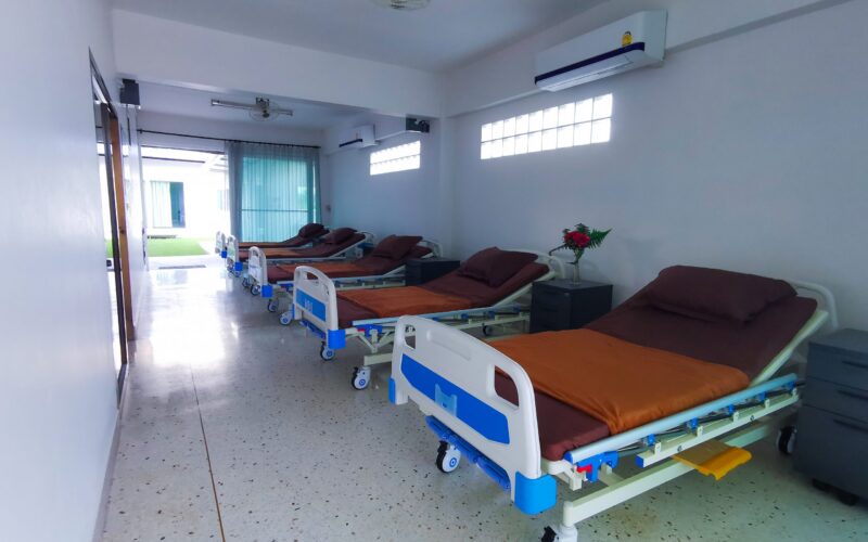 ห้องรวม (5 เตียง) LTC ลาดพร้าว
